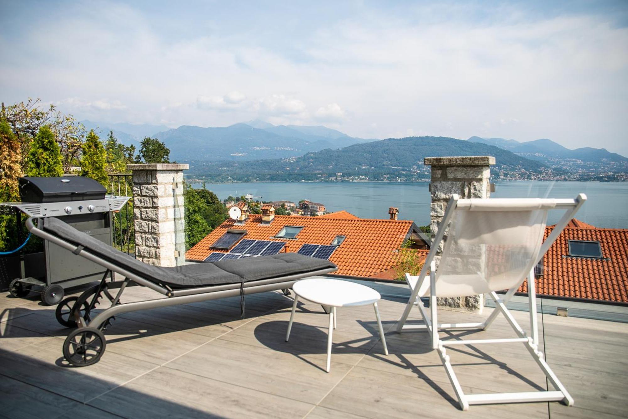 Relax House Baveno Apartment Екстериор снимка